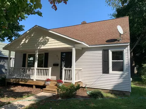2512 Wyoming Ave SW, Wyoming, MI 49519