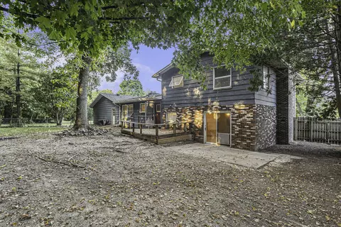 406 Allen Rd, Marshall, MI 49068 photo 24