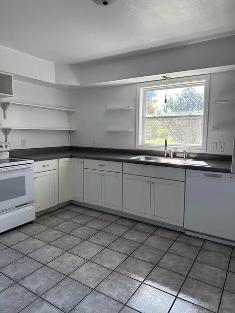 9755 Cox Rd, Bellevue, MI 49021 photo 9