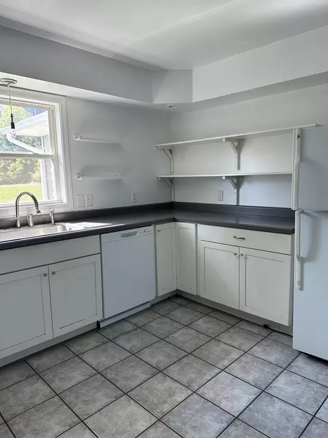 9755 Cox Rd, Bellevue, MI 49021 photo 10