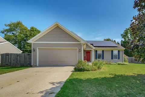 2210 Long Leaf St, Kalamazoo, MI 49006