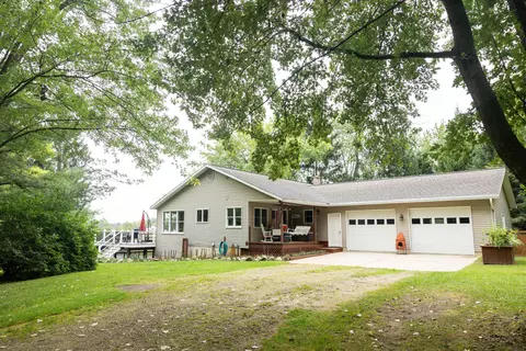 10144 Jackson Rd, Lake Odessa, MI 48849