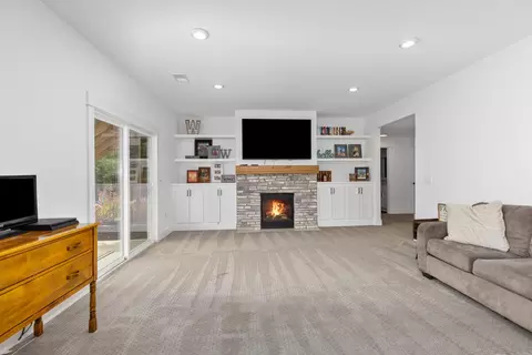 3245 Eagle Peak Ct, Jenison, MI 49428 photo 38