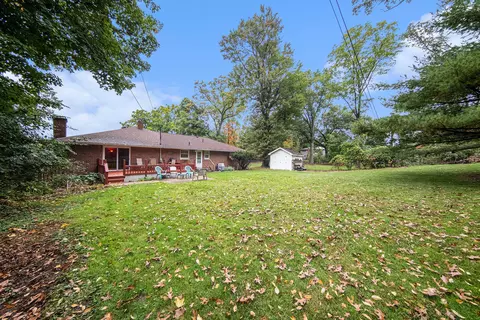 601 Robinson Rd, Jackson, MI 49203 photo 16