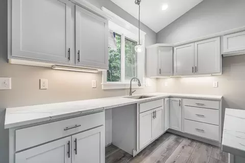 258 Markus Glen Dr, Plainwell, MI 49080 photo 12