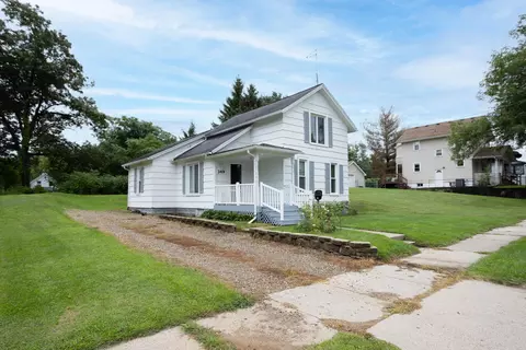 349 N Dwight St, Jackson, MI 49202