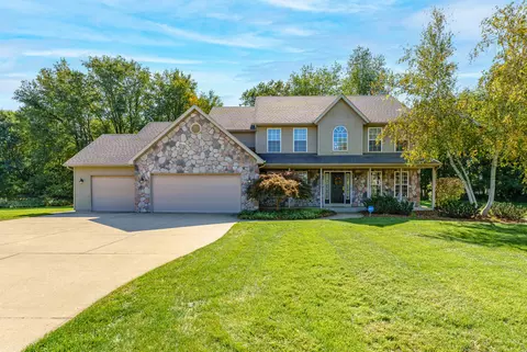 9734 Claires Ct, Portage, MI 49002