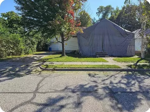 973 E Dale Ave, Muskegon, MI 49442