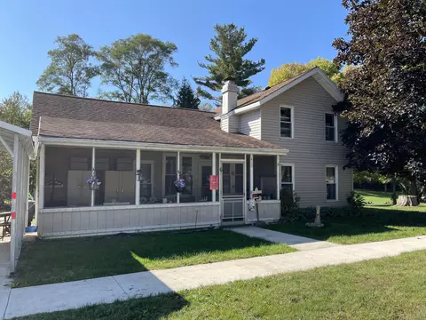 413 Division St, Union City, MI 49094