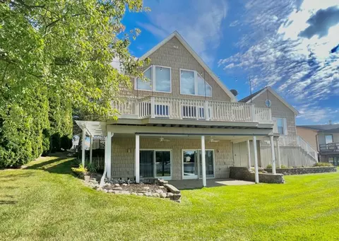 14715 W Diane Dr, Camden, MI 49232