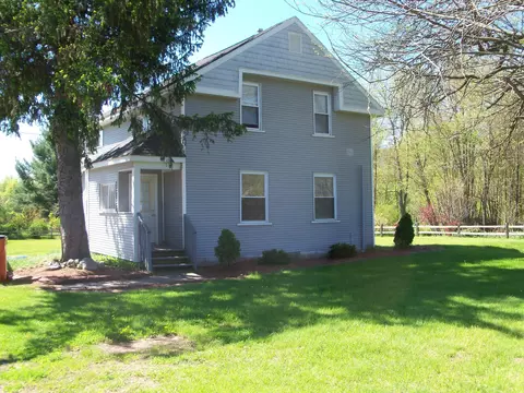 9143 Greenville Rd SW, Greenville, MI 48838