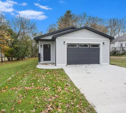 120 E Walnut St, Stanton, MI 48888 photo 9