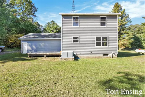 1312 Pine Hill Trl, Stanton, MI 48888 photo 26