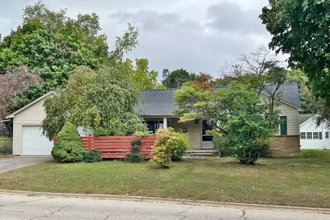 511 Oak St, Big Rapids, MI 49307