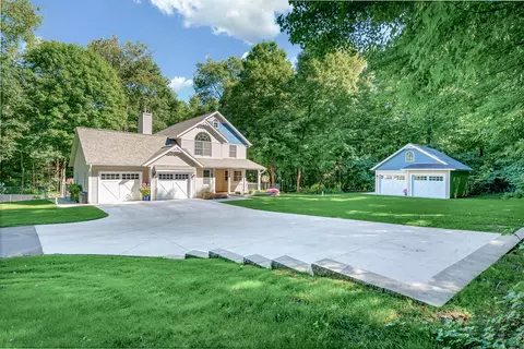 7282 W F Ave, Kalamazoo, MI 49009