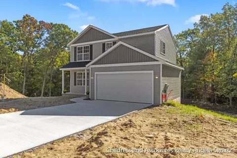23193 Quail Ct, Pierson, MI 49339