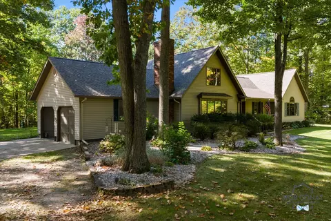 4485 Pratt Lake Rd, Gladwin, MI 48624 photo 3