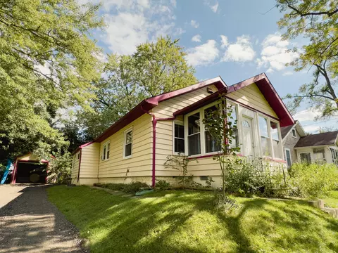 2519 Overhill Rd, Jackson, MI 49203