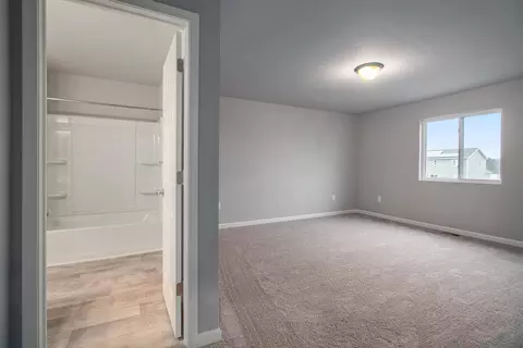 405 Orchard St, Constantine, MI 49042 photo 9