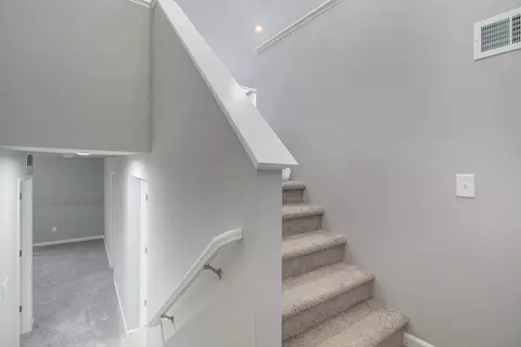 405 Orchard St, Constantine, MI 49042 photo 2