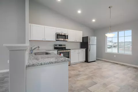405 Orchard St, Constantine, MI 49042 photo 7