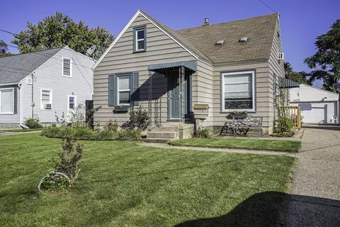 857 Cricklewood St SW, Wyoming, MI 49509