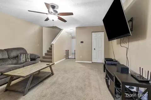 240 N Garfield St, Maple Rapids, MI 48853 photo 8