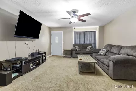 240 N Garfield St, Maple Rapids, MI 48853 photo 5