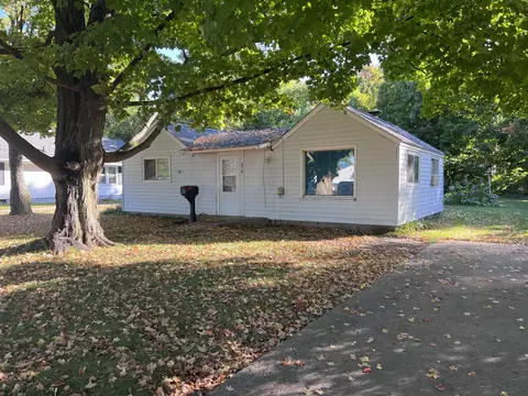 614 S Jefferson St, Sturgis, MI 49091