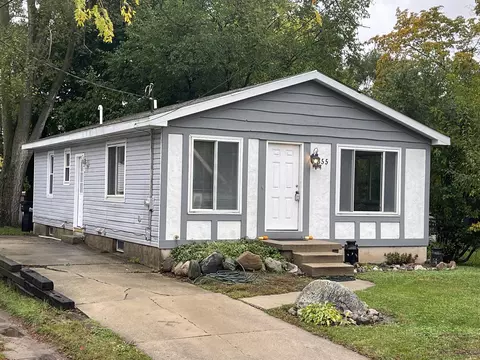 355 Abbie St SE, Wyoming, MI 49548