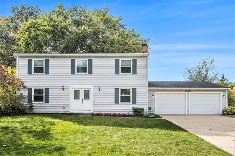 1241 Merry Brook St, Kalamazoo, MI 49048
