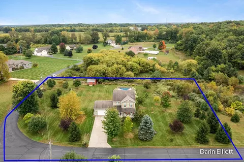 190 Owen Rd, Ionia, MI 48846