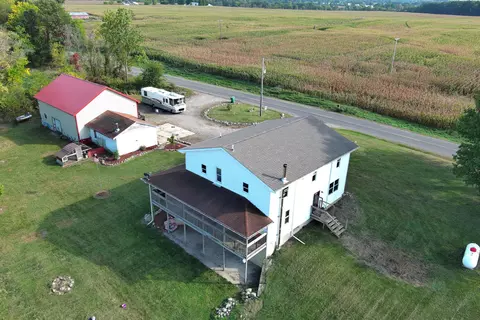 26694 Spring Creek Rd, Mendon, MI 49072