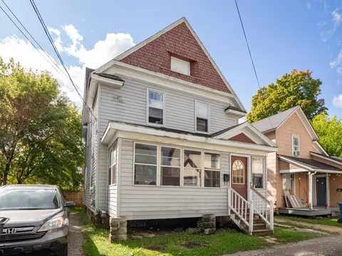 817 Normal Ct, Kalamazoo, MI 49008
