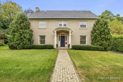 443 Plymouth Ave SE, East Grand Rapids, MI 49506