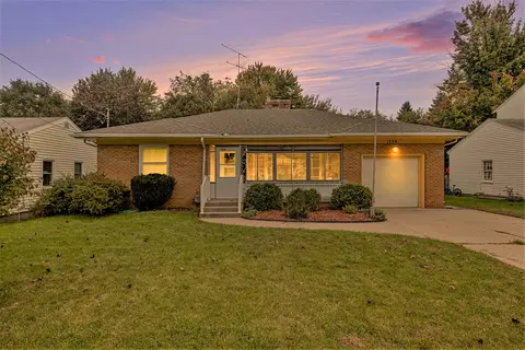 1356 Northrup Ave NW, Grand Rapids, MI 49504