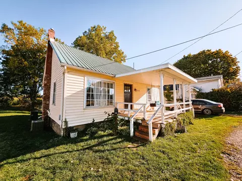 228 W Leigh St, Homer, MI 49245