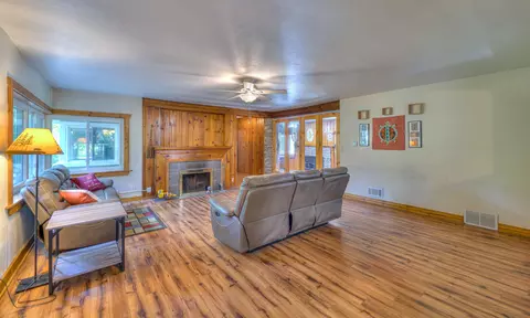5927 S Jackson Rd, Jackson, MI 49201 photo 7