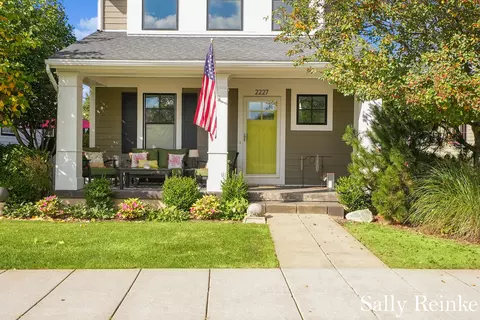 2227 New Town Dr NE, Grand Rapids, MI 49525