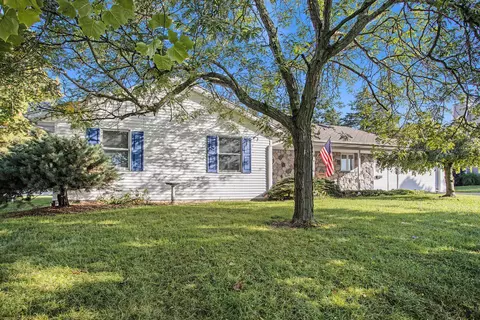 6585 Redhawk Ave, Kalamazoo, MI 49048