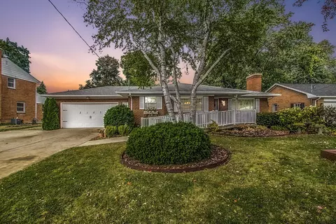 2105 Michigan St NE, Grand Rapids, MI 49503