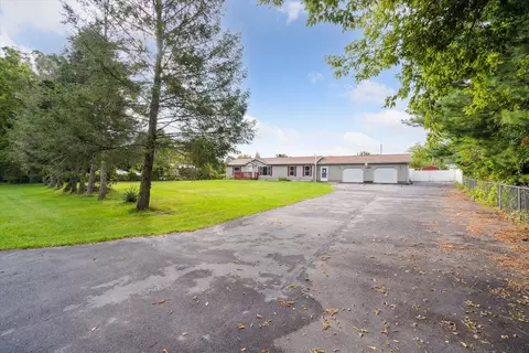 10367 Bunkerhill Rd, Jackson, MI 49201 photo 4