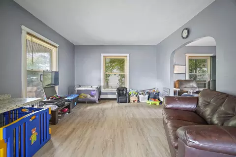 116 Stanley Ave, Jackson, MI 49203 photo 5