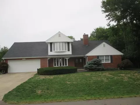 1052 Kay St, Otsego, MI 49078