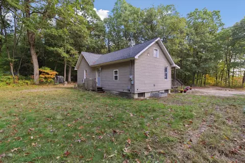 1012 N Bridge St, Belding, MI 48809 photo 38