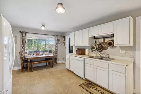 1012 N Bridge St, Belding, MI 48809 photo 17