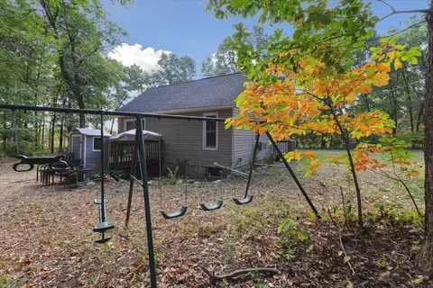 1012 N Bridge St, Belding, MI 48809 photo 40