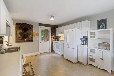 1012 N Bridge St, Belding, MI 48809 photo 16