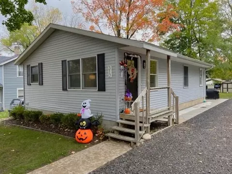 312 Finley Ave, Big Rapids, MI 49307