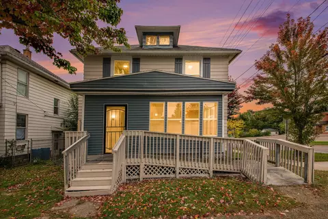 801 Henry Ave SE, Grand Rapids, MI 49507